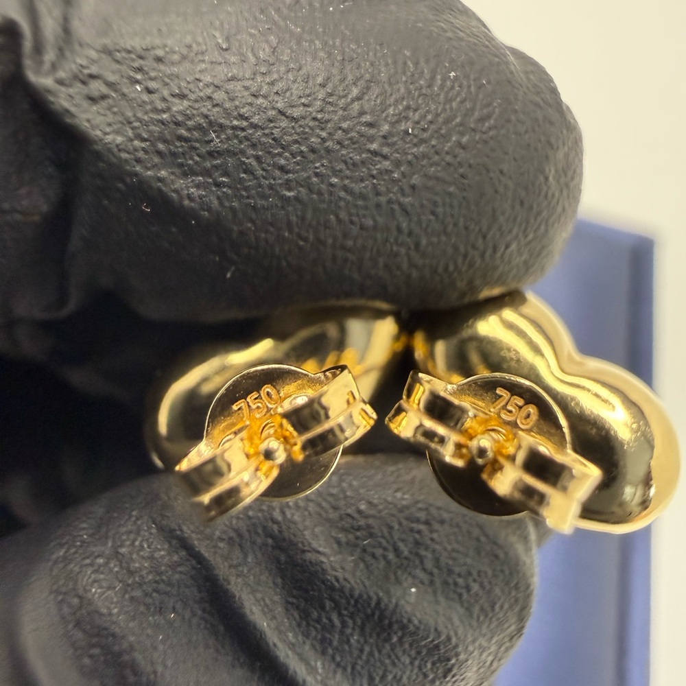 18K Genuine Yellow Gold Dia-Cut Heart Earrings (Preowned) - Picture 9 of 16